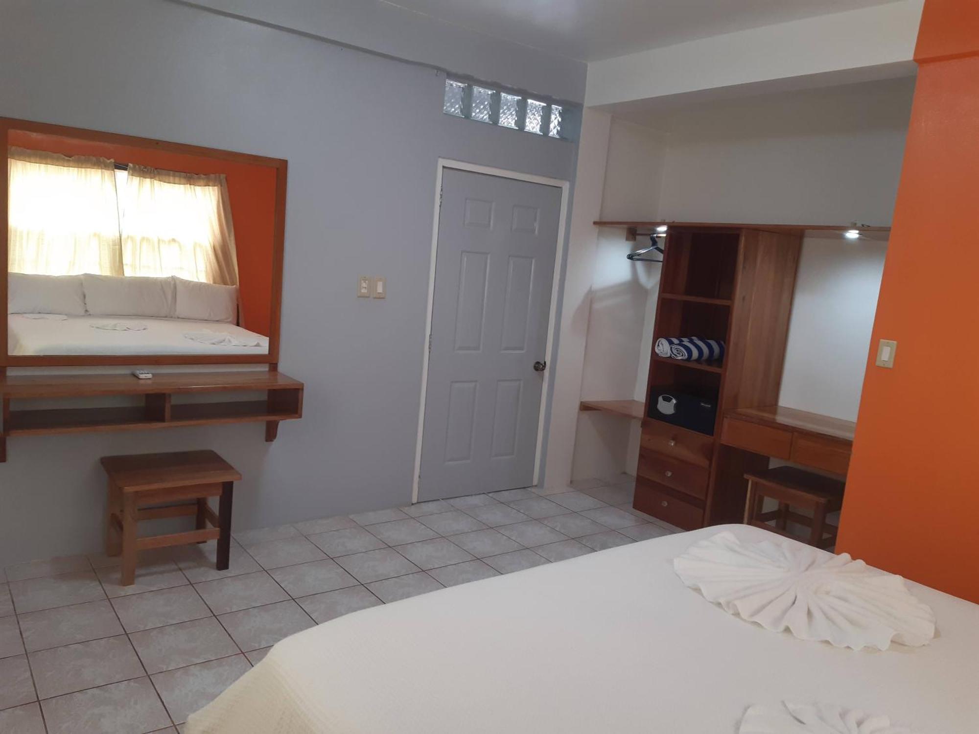 Appartement Rachel Land à Caye Caulker Extérieur photo