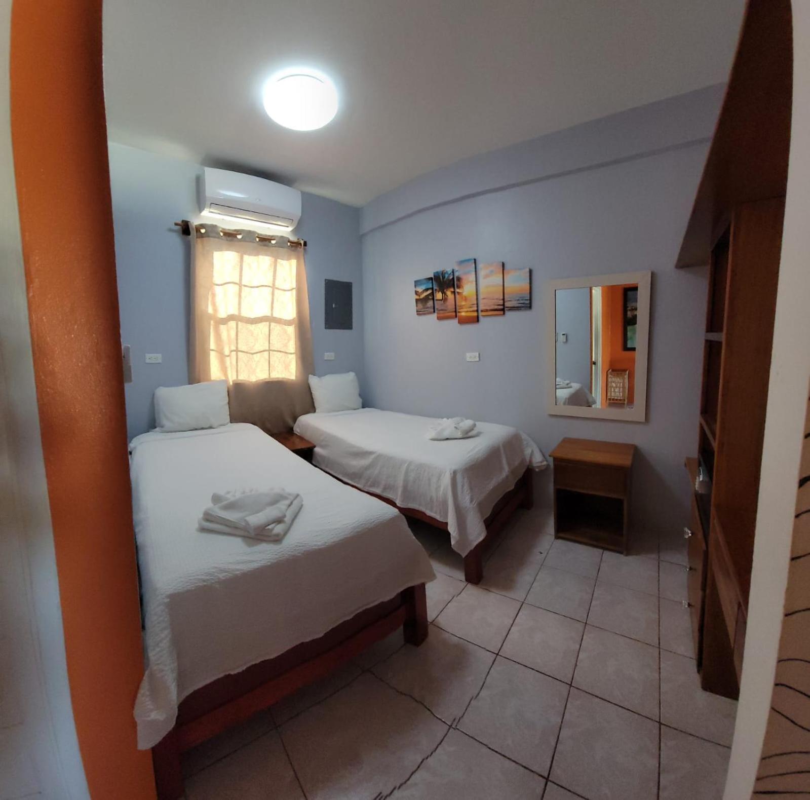 Appartement Rachel Land à Caye Caulker Extérieur photo